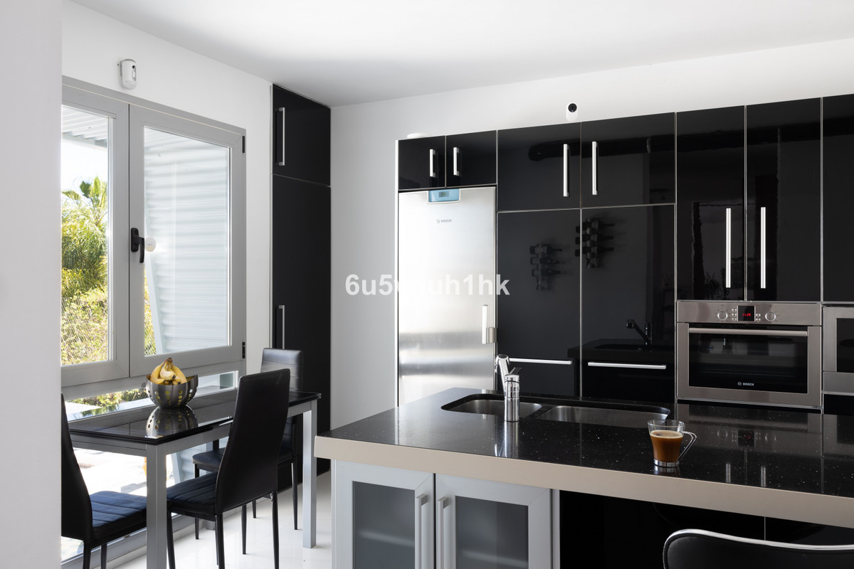 Huis te koop in Alhaurín de la Torre | 5 slaapkamers H5251009