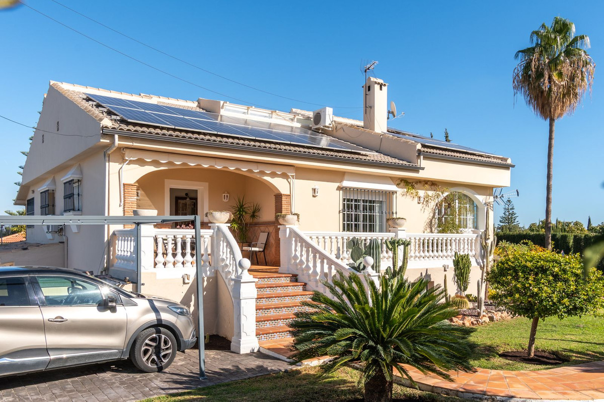 Huis te koop in Alhaurín de la Torre | 7 slaapkamers H5296750