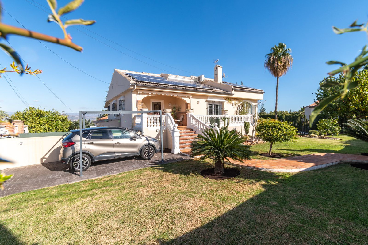 Huis te koop in Alhaurín de la Torre | 7 slaapkamers H5296750