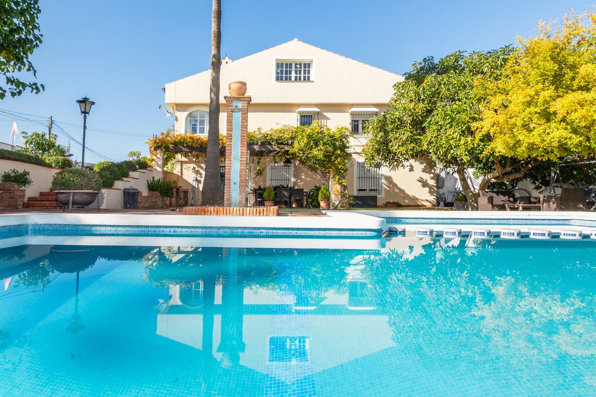 Huis te koop in Alhaurín de la Torre | 7 slaapkamers H5296750