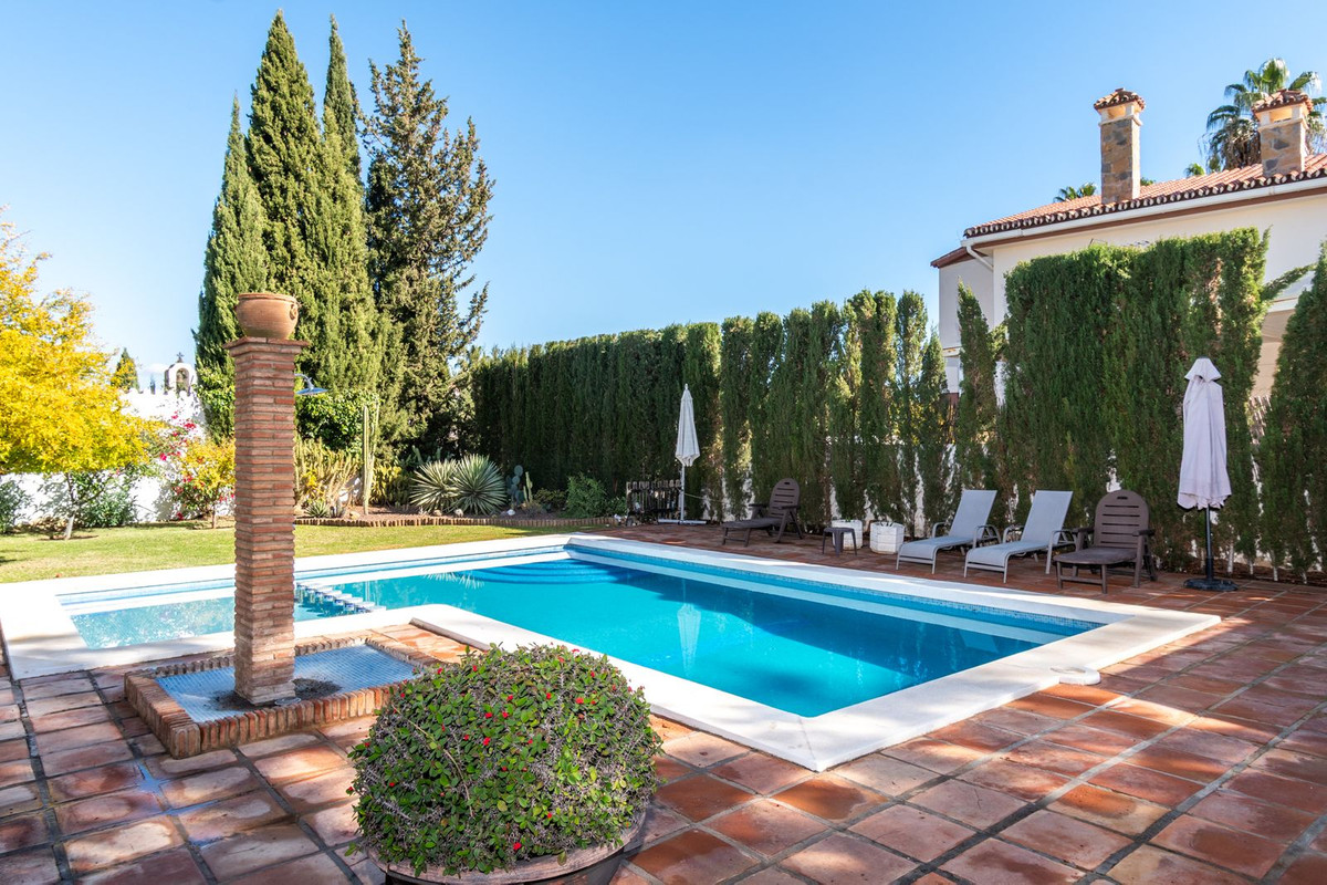 Huis te koop in Alhaurín de la Torre | 7 slaapkamers H5296750