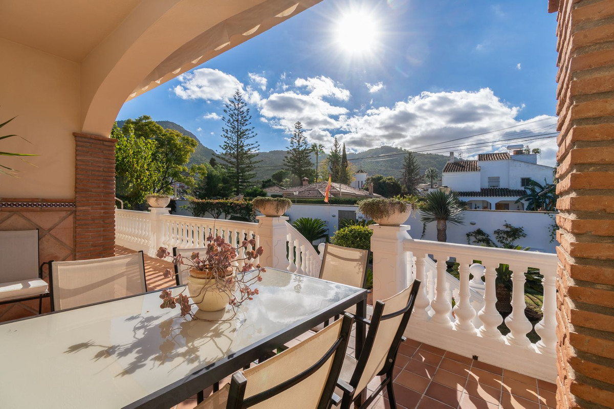 Huis te koop in Alhaurín de la Torre | 7 slaapkamers H5296750