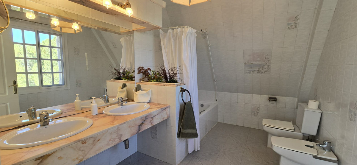 Property main view 38