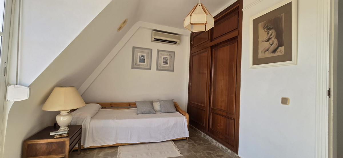 Property main view 44