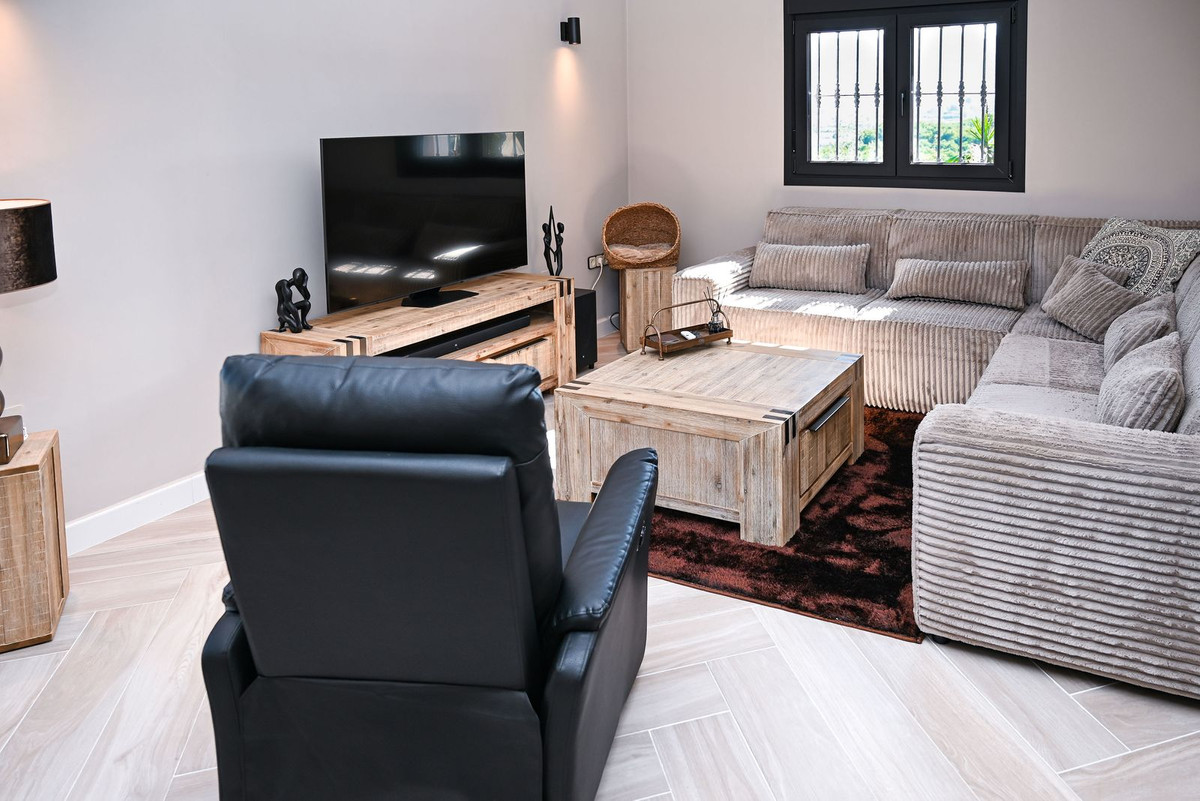 Huis te koop in Alhaurín de la Torre | 4 slaapkamers H5311393