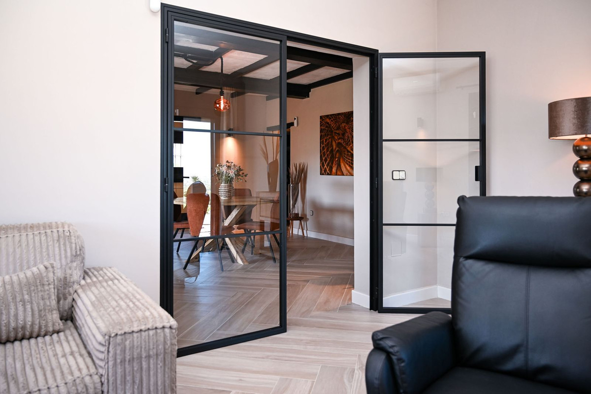 Huis te koop in Alhaurín de la Torre | 4 slaapkamers H5311393