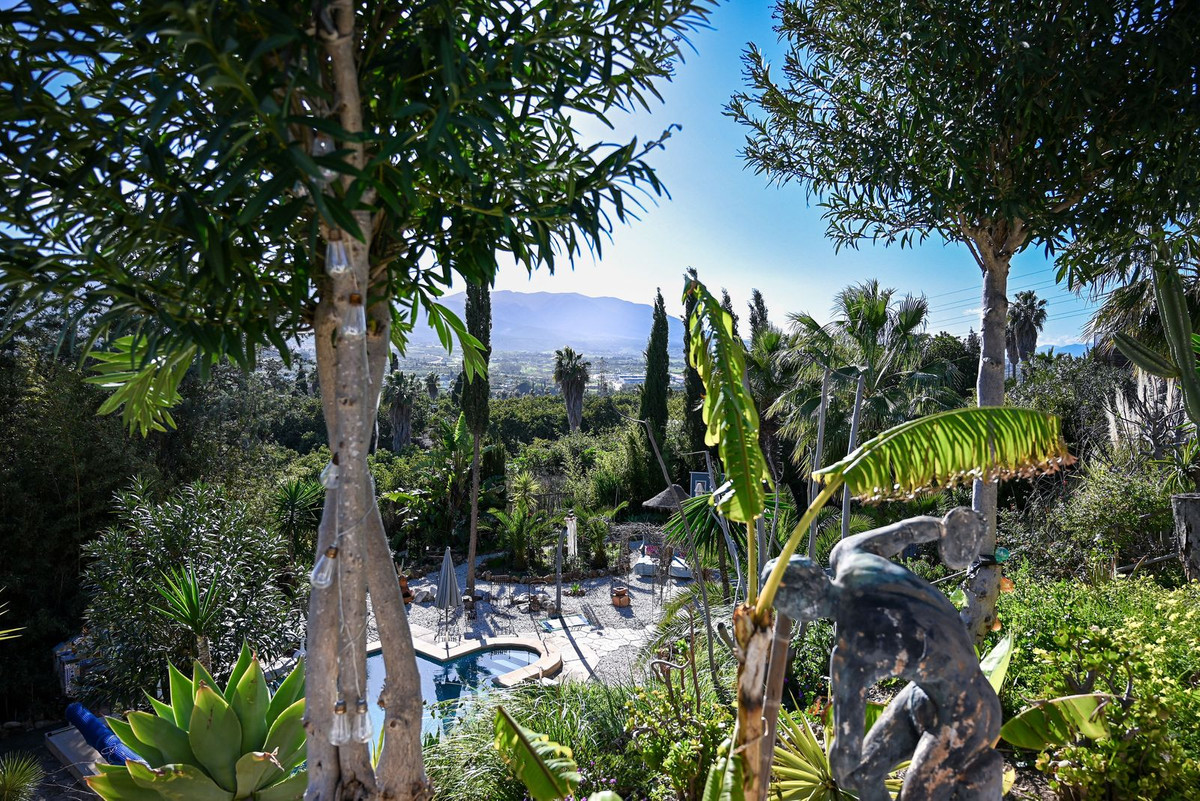 Huis te koop in Alhaurín de la Torre | 4 slaapkamers H5311393