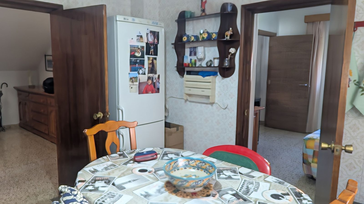 Property main view 33