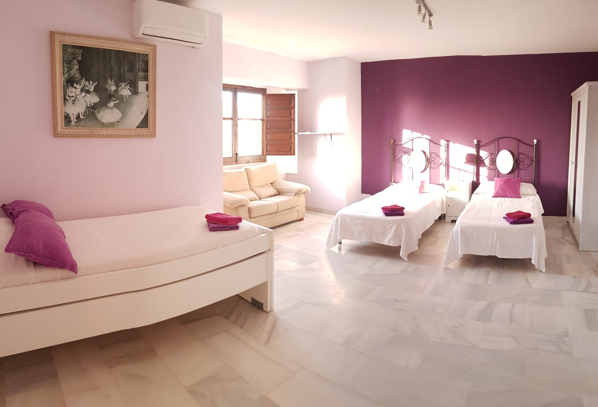 Huis te koop in Alhaurín de la Torre | 7 slaapkamers H5325451