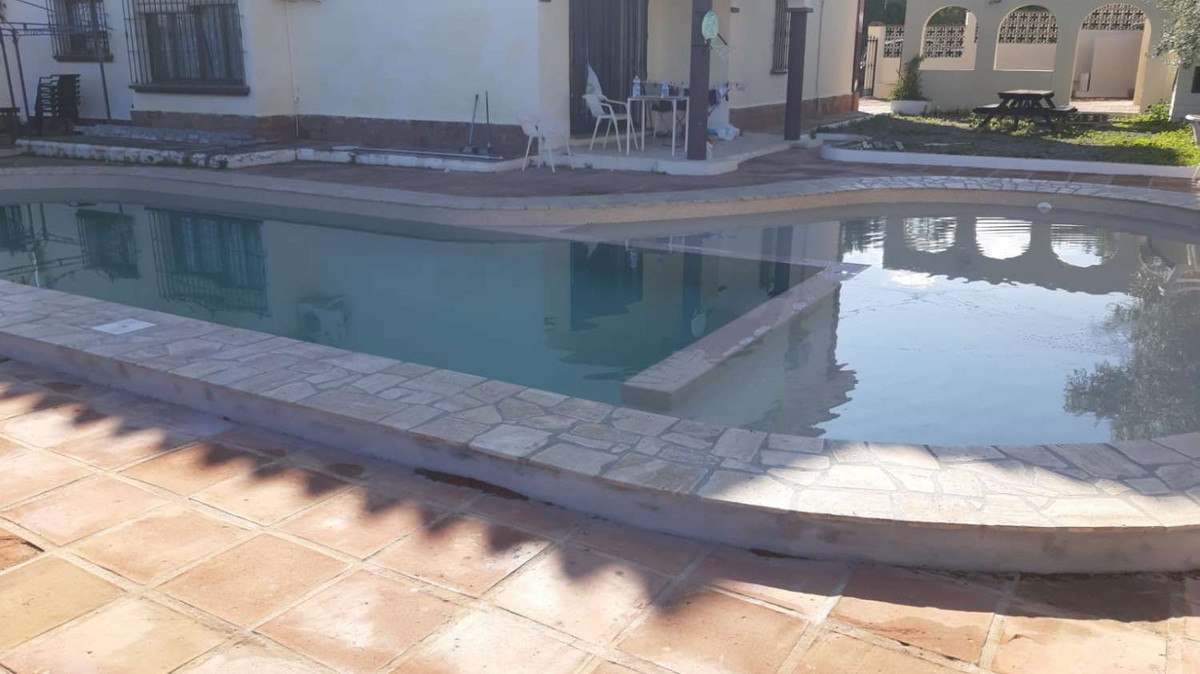 Huis te koop in Alhaurín de la Torre | 7 slaapkamers H5325451