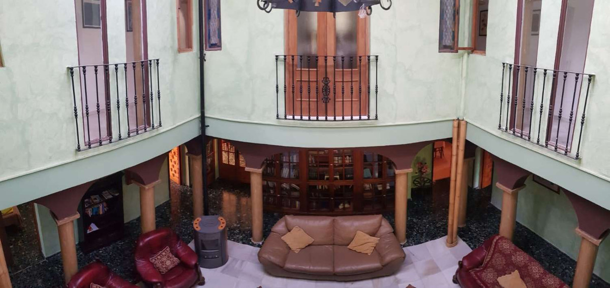 Huis te koop in Alhaurín de la Torre | 7 slaapkamers H5325451