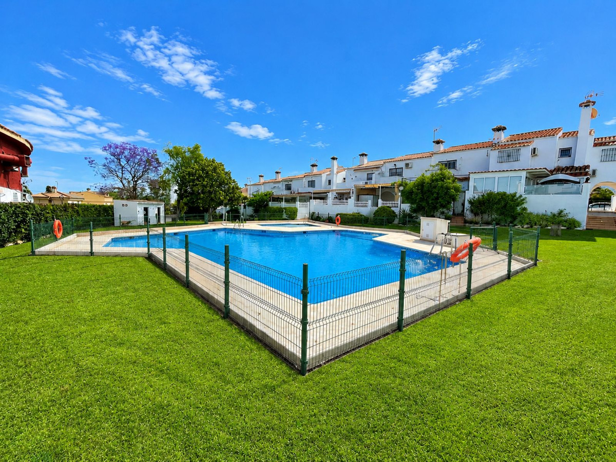 Huis te koop in Alhaurín de la Torre | 3 slaapkamers H5373835