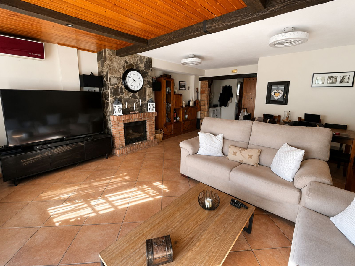 Huis te koop in Alhaurín de la Torre | 3 slaapkamers H5373835