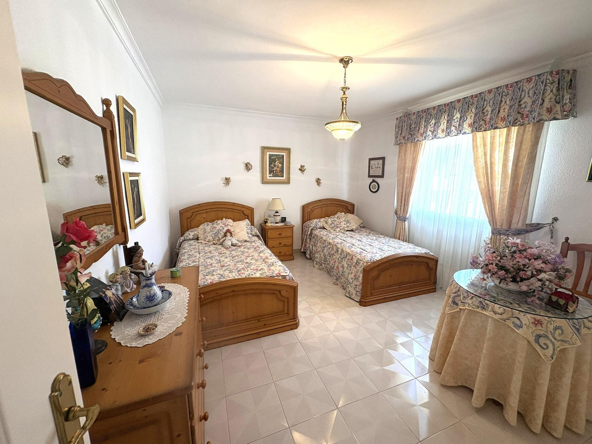 Huis te koop in Alhaurín de la Torre | 4 slaapkamers H5374444