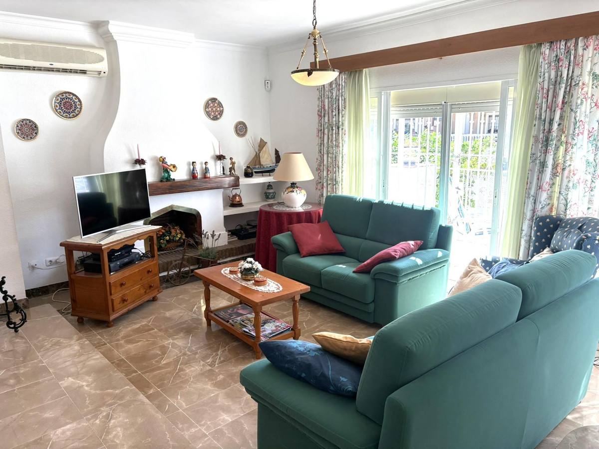 Huis te koop in Alhaurín de la Torre | 4 slaapkamers H5374444