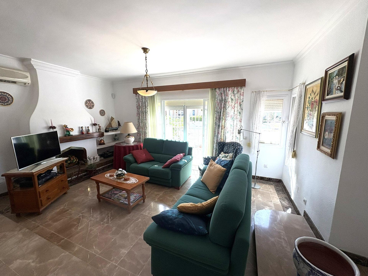 Huis te koop in Alhaurín de la Torre | 4 slaapkamers H5374444