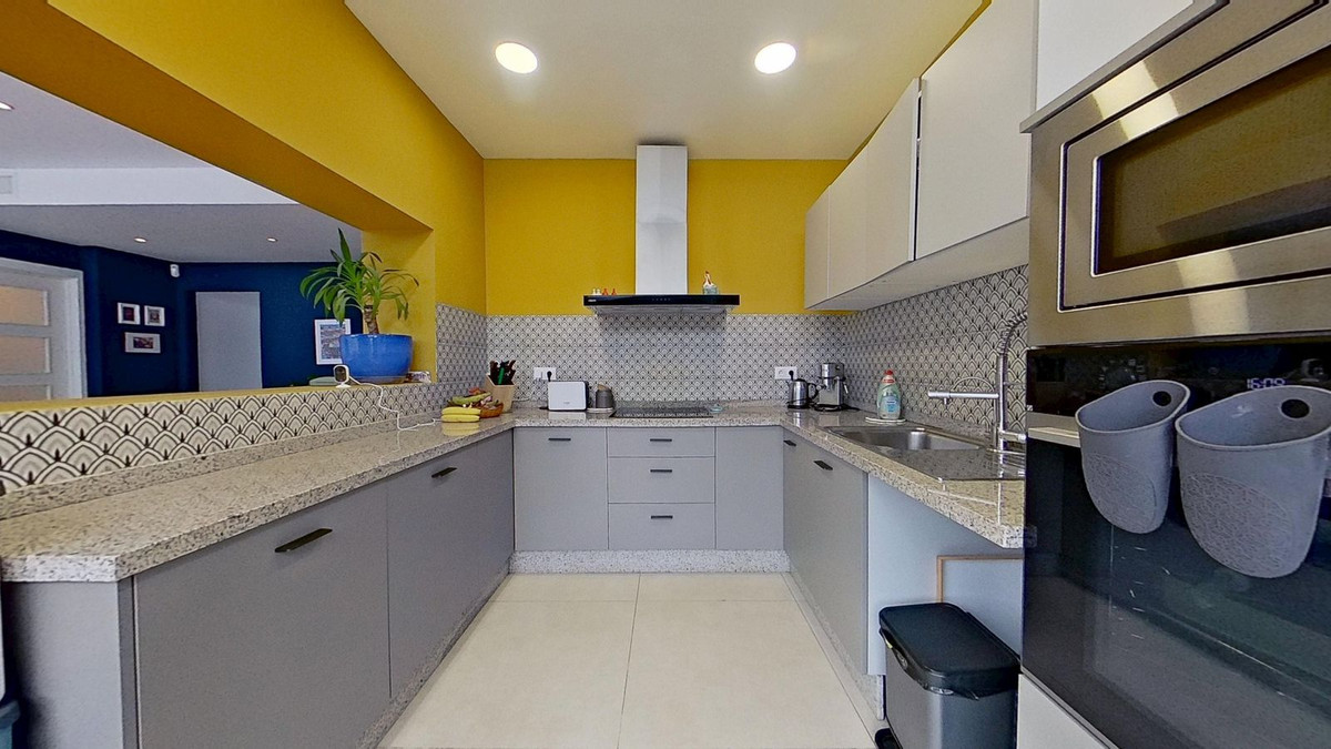 Huis te koop in Alhaurín de la Torre | 6 slaapkamers H5379880