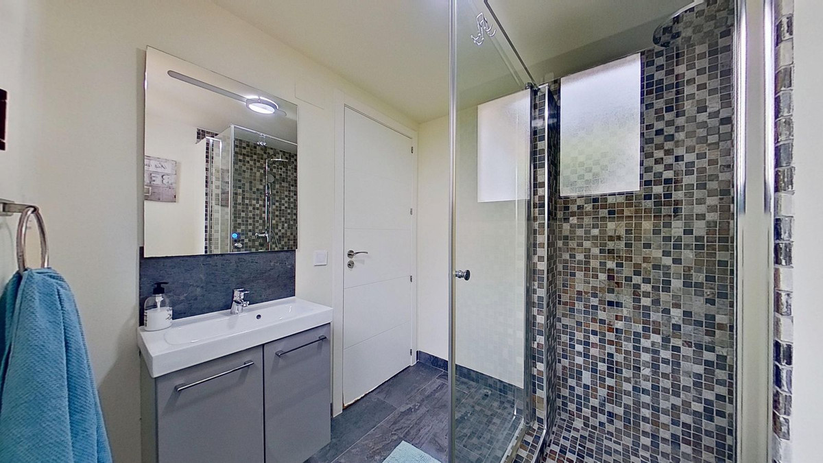 Huis te koop in Alhaurín de la Torre | 6 slaapkamers H5379880