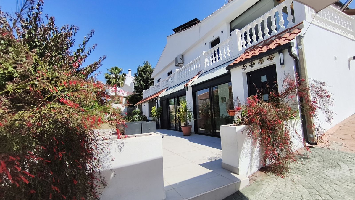 Huis te koop in Alhaurín de la Torre | 6 slaapkamers H5379880