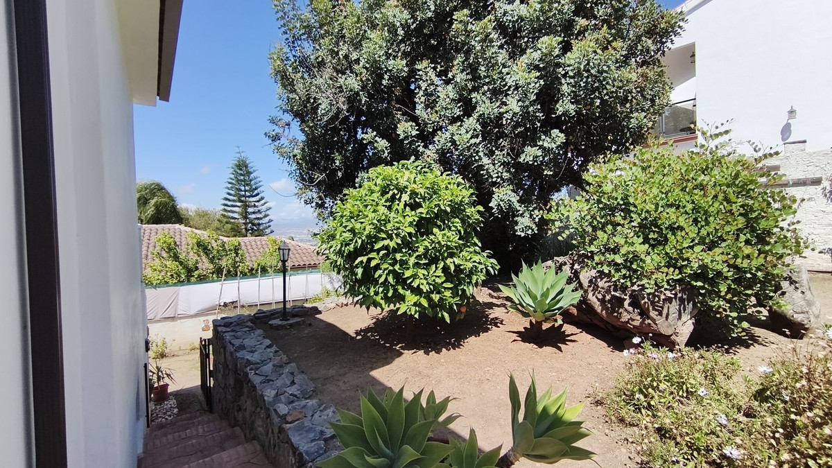 Huis te koop in Alhaurín de la Torre | 6 slaapkamers H5379880