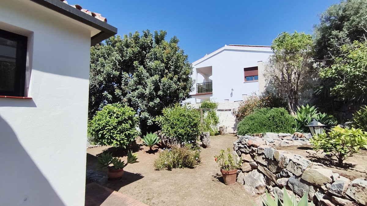 Huis te koop in Alhaurín de la Torre | 6 slaapkamers H5379880