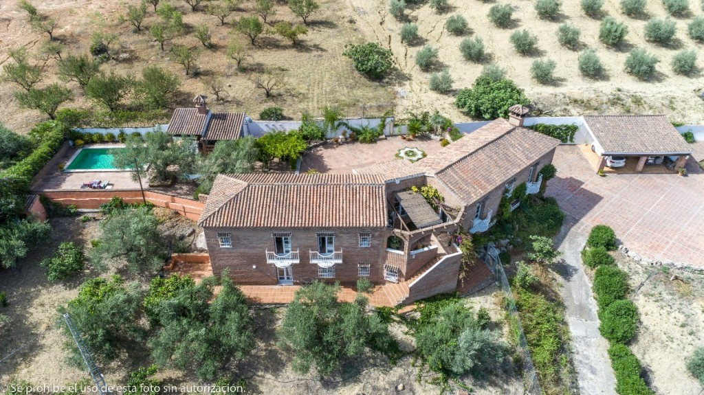 Huis te koop in Alhaurín de la Torre | 4 slaapkamers H5382757