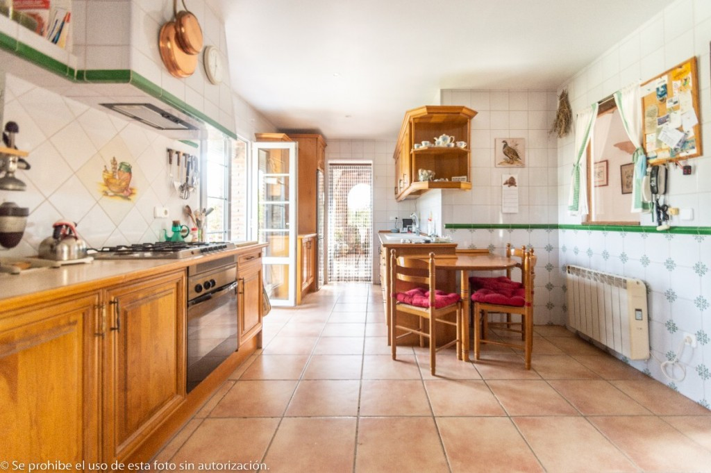 Huis te koop in Alhaurín de la Torre | 4 slaapkamers H5382757