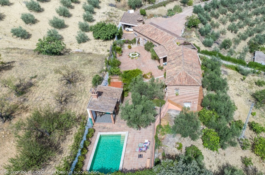 Huis te koop in Alhaurín de la Torre | 4 slaapkamers H5382757