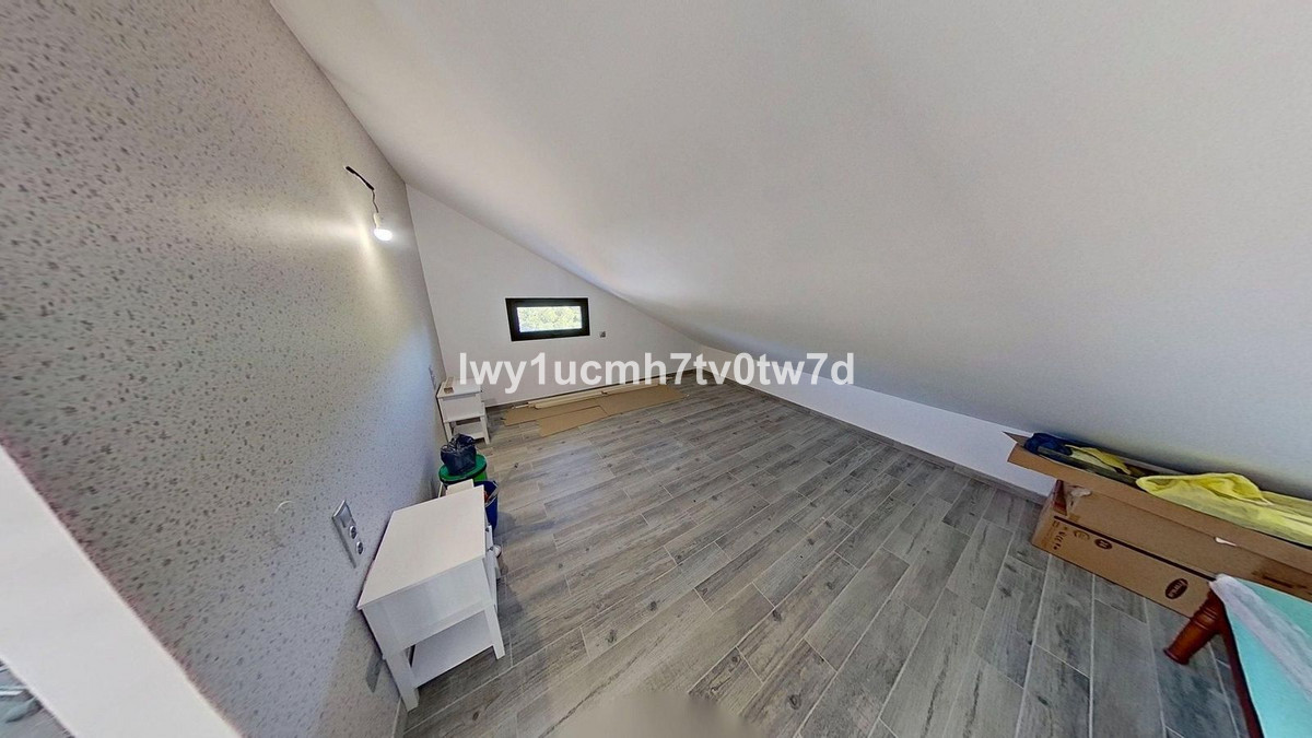 Huis te koop in Alhaurín de la Torre | 5 slaapkamers H5387965