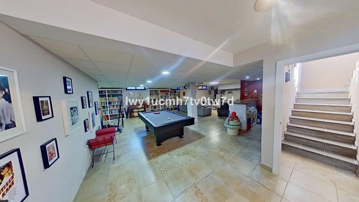 Huis te koop in Alhaurín de la Torre | 5 slaapkamers H5387965