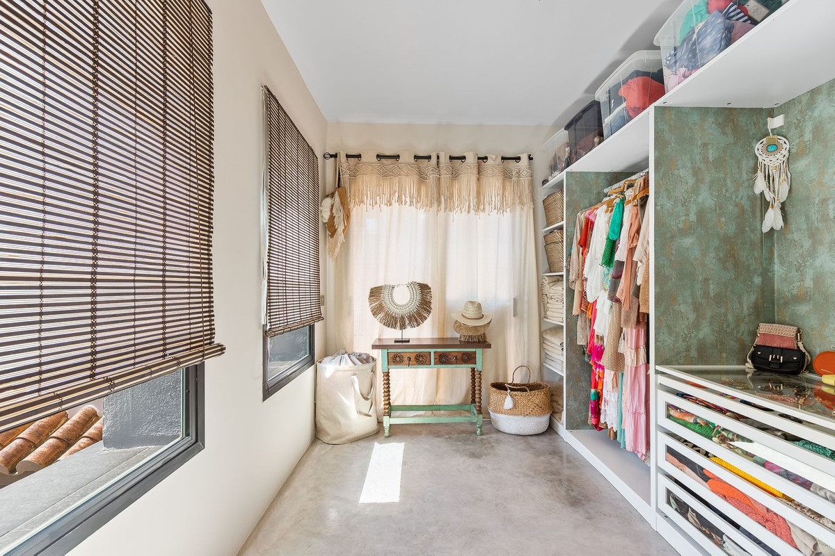 Property main view 50