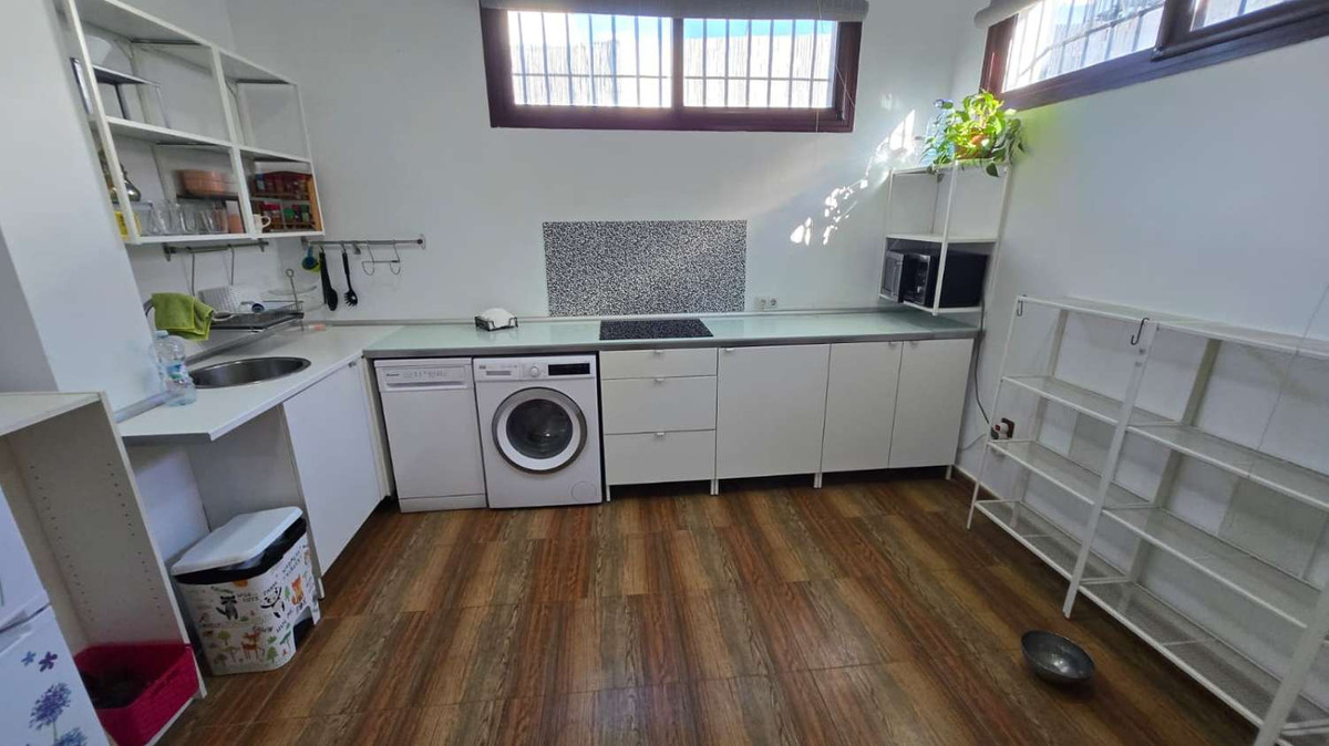 Property main view 32