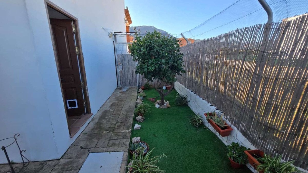 Property main view 40