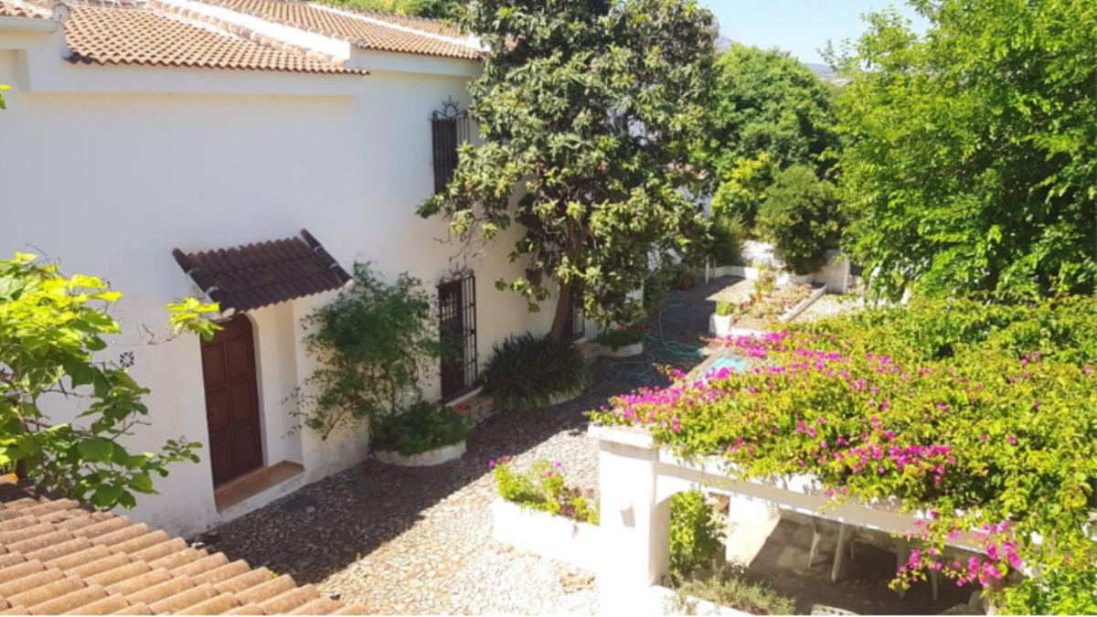 Property main view 25