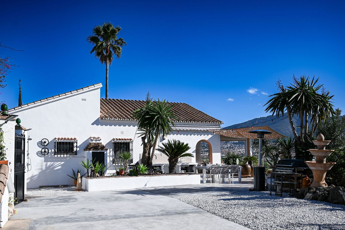 Huis te koop in Alhaurín de la Torre | 4 slaapkamers H5463754