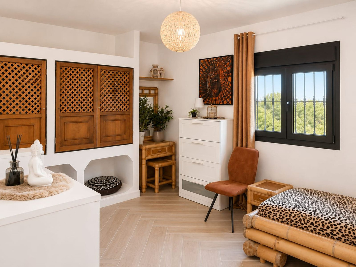 Huis te koop in Alhaurín de la Torre | 4 slaapkamers H5463754