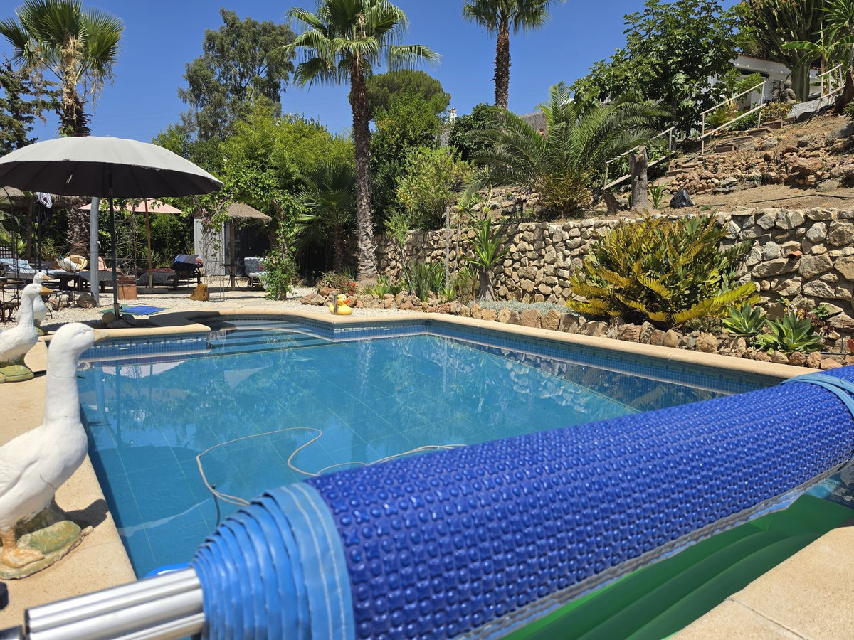 Huis te koop in Alhaurín de la Torre | 4 slaapkamers H5463754