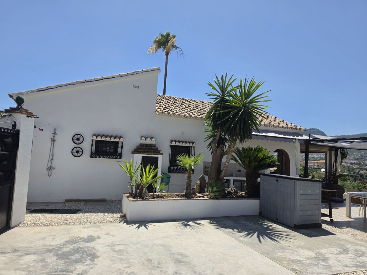 Huis te koop in Alhaurín de la Torre | 4 slaapkamers H5463754