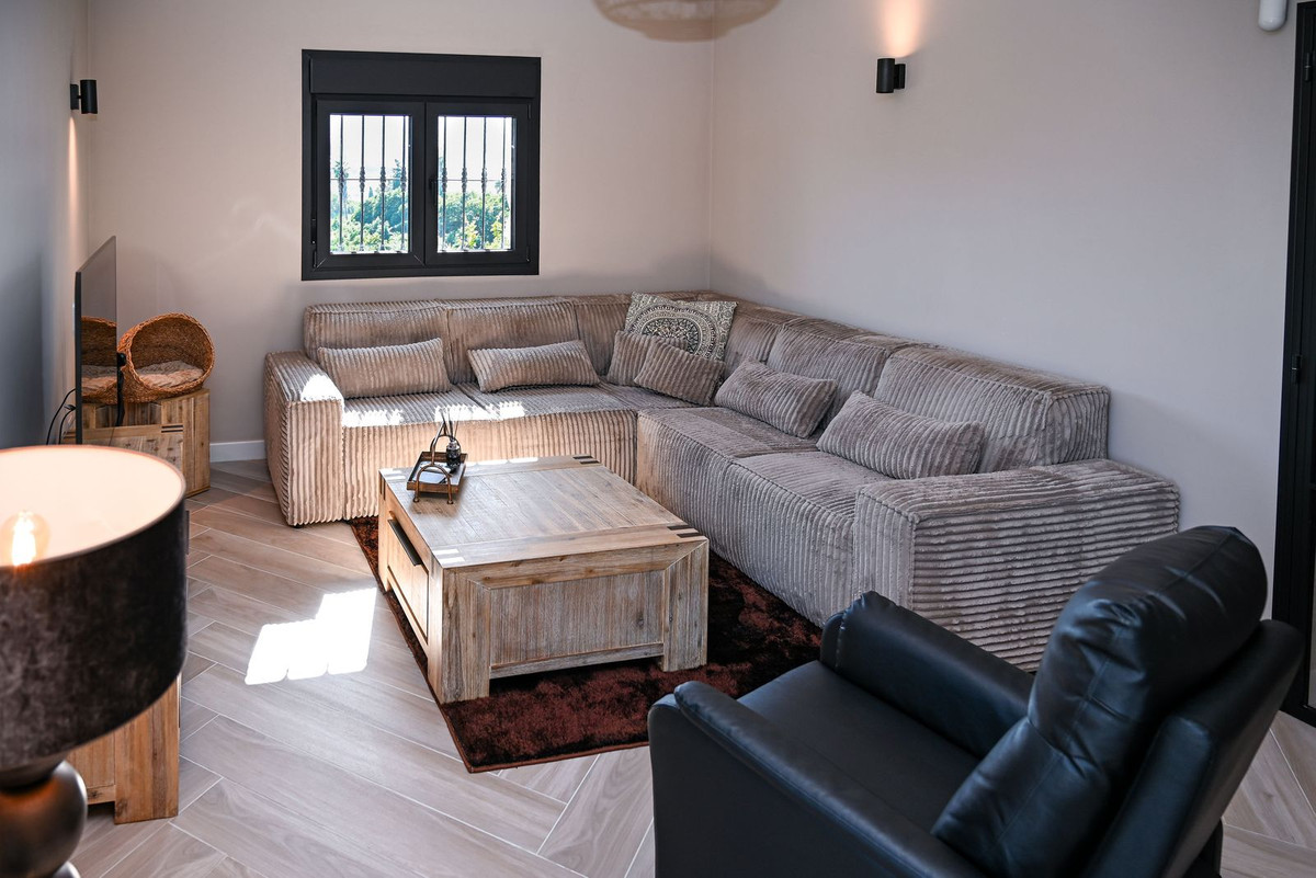 Huis te koop in Alhaurín de la Torre | 4 slaapkamers H5463754