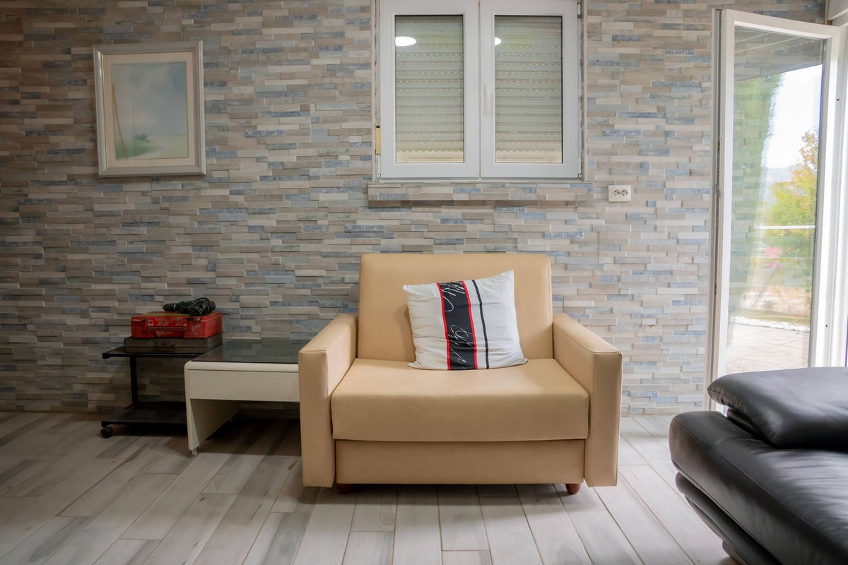 Property main view 36