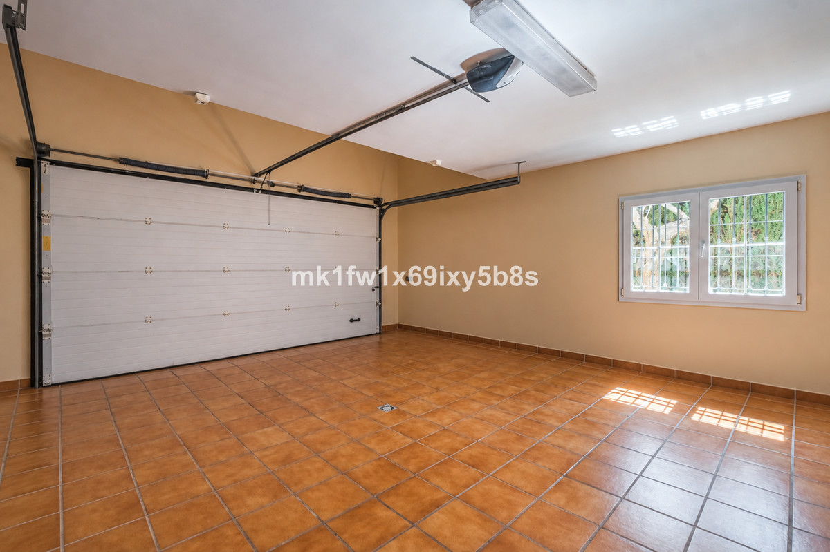 Huis te koop in Alhaurín de la Torre | 5 slaapkamers H5481058