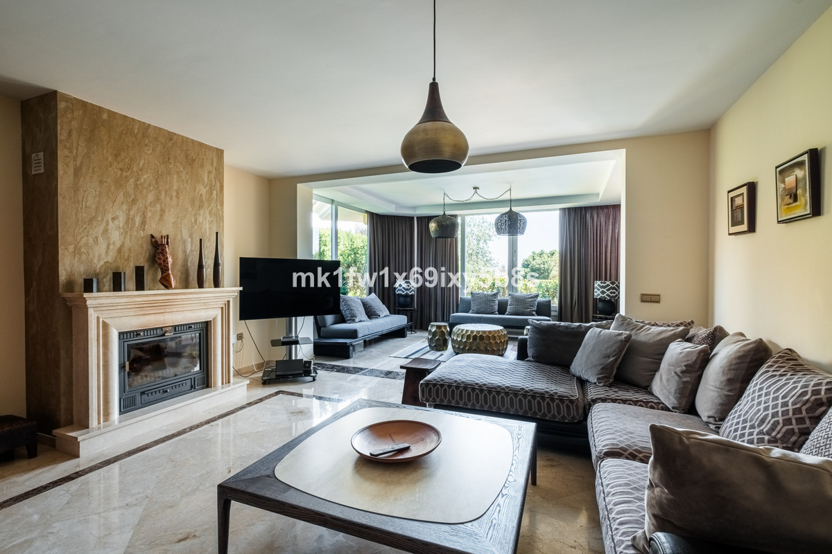 Huis te koop in Alhaurín de la Torre | 5 slaapkamers H5481058