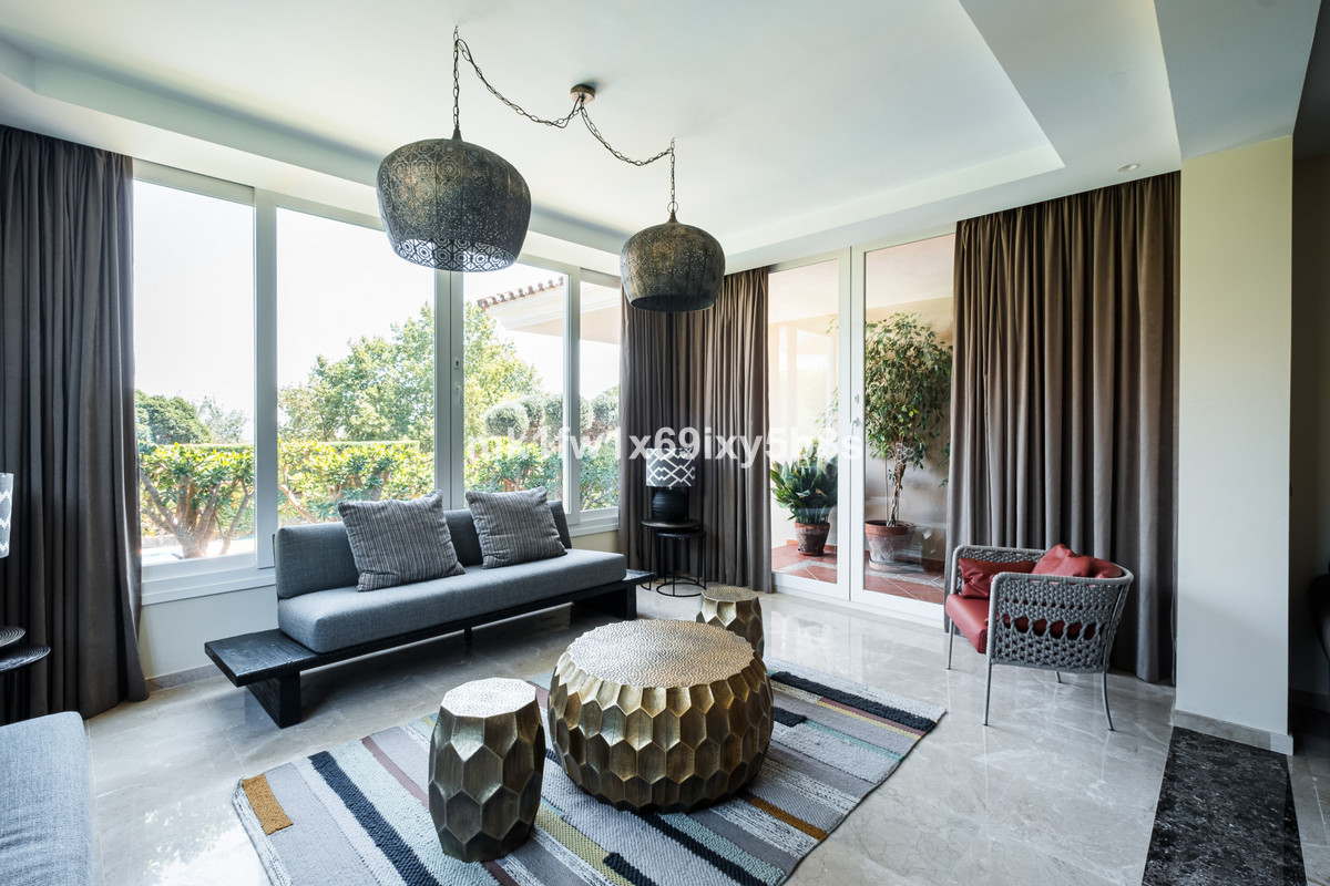 Huis te koop in Alhaurín de la Torre | 5 slaapkamers H5481058