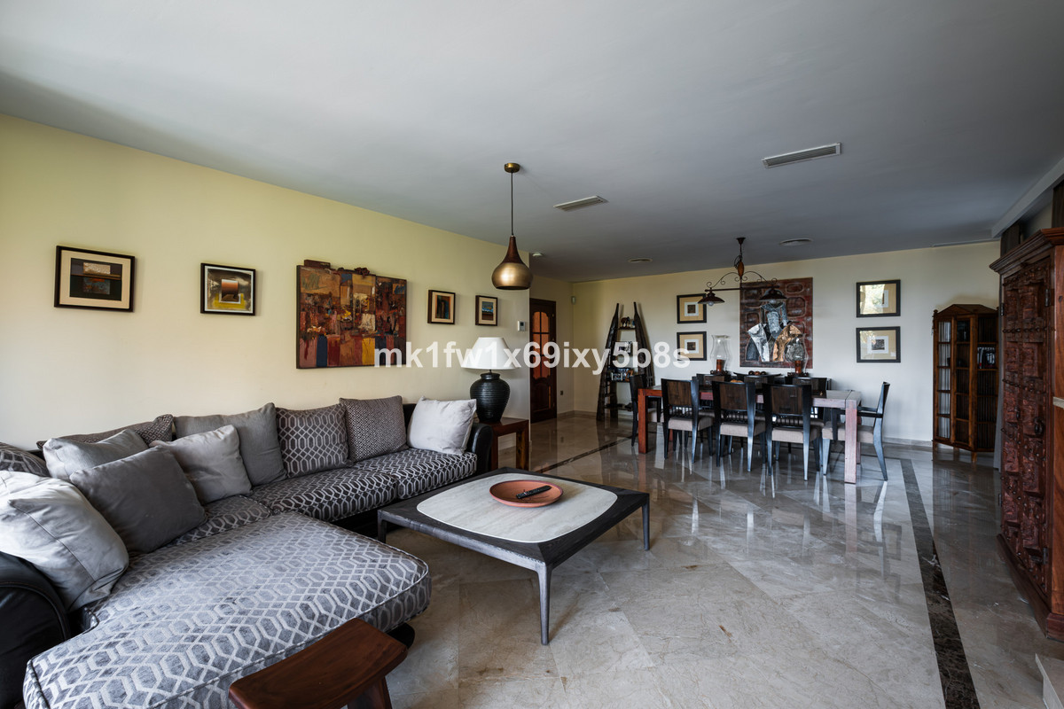 Huis te koop in Alhaurín de la Torre | 5 slaapkamers H5481058
