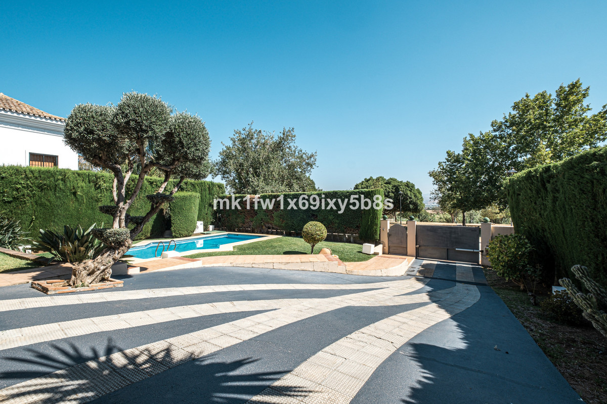 Huis te koop in Alhaurín de la Torre | 5 slaapkamers H5481058