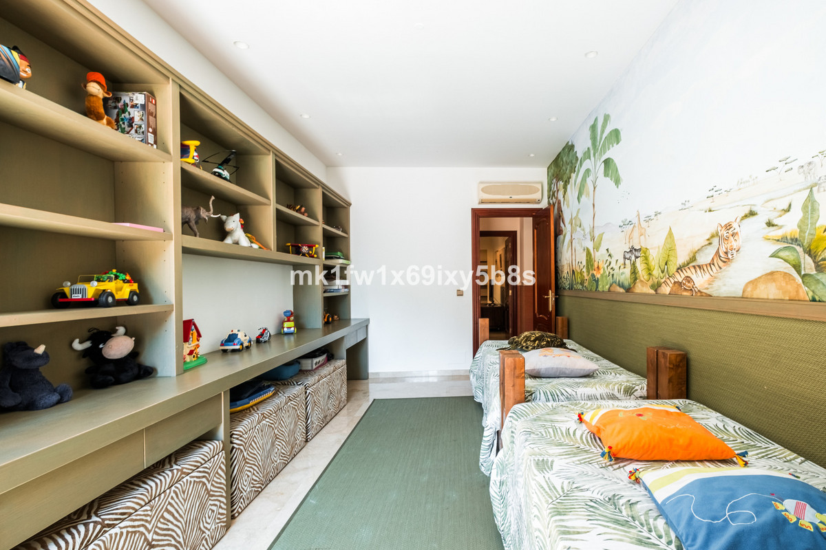 Huis te koop in Alhaurín de la Torre | 5 slaapkamers H5481058