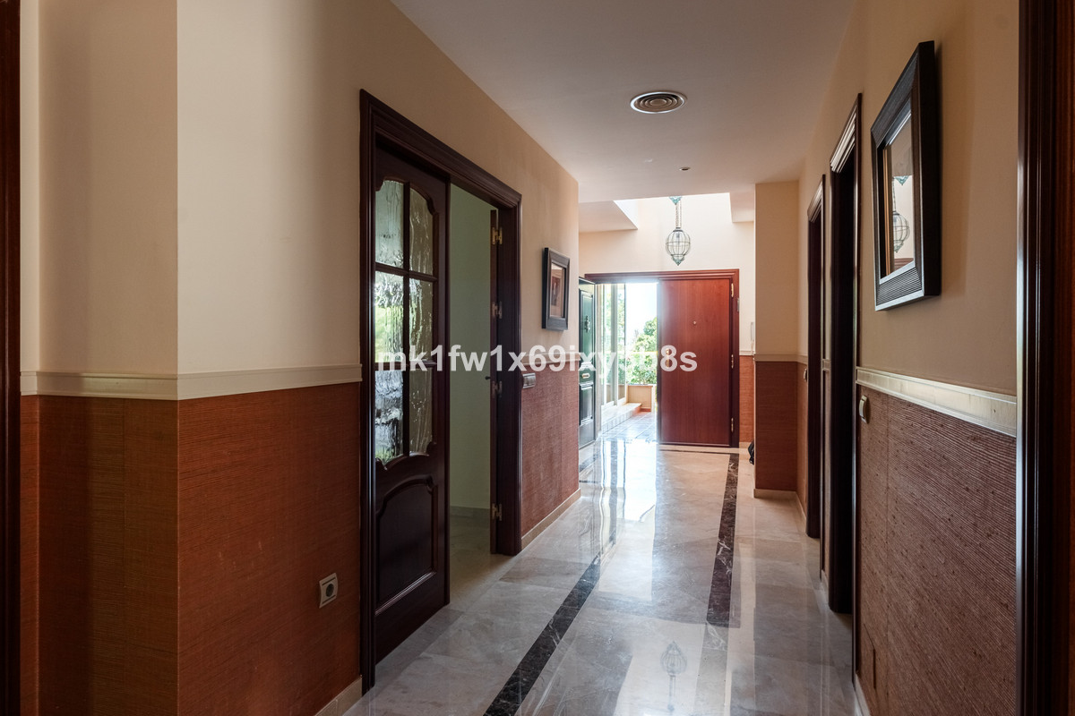 Huis te koop in Alhaurín de la Torre | 5 slaapkamers H5481058