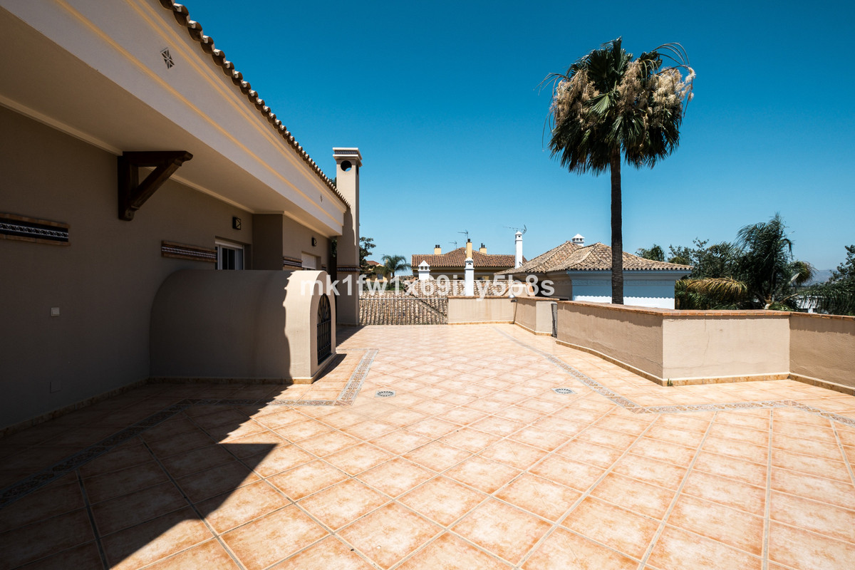 Huis te koop in Alhaurín de la Torre | 5 slaapkamers H5481058
