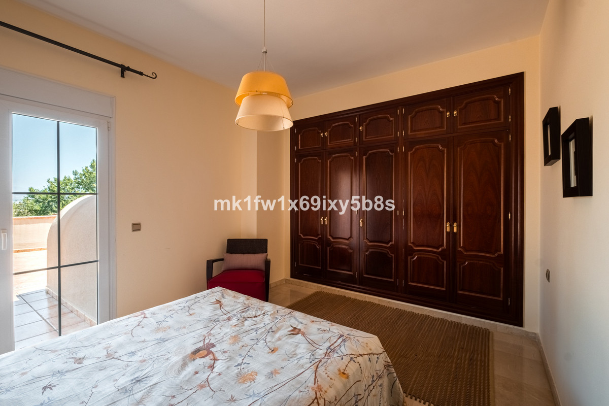 Huis te koop in Alhaurín de la Torre | 5 slaapkamers H5481058