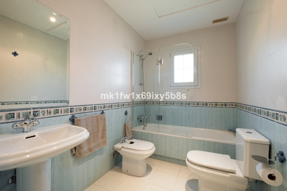 Huis te koop in Alhaurín de la Torre | 5 slaapkamers H5481058